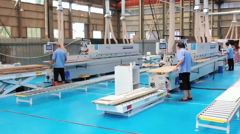 Excitech le ayuda a construir una fábrica de muebles inteligente con tecnología Industria 4.0