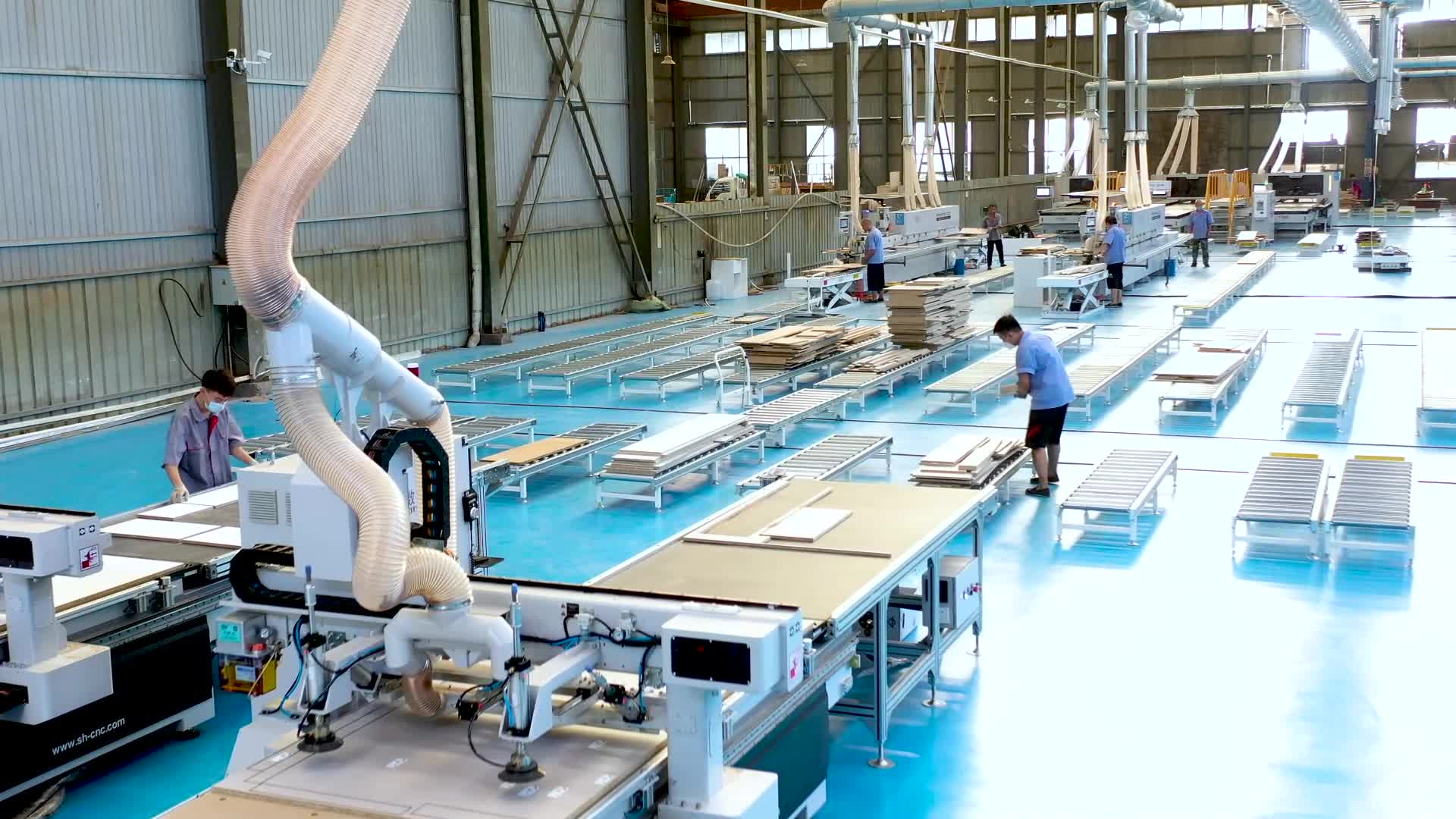 Excitech CNC innova continuamente en producción automatizada e inteligente.